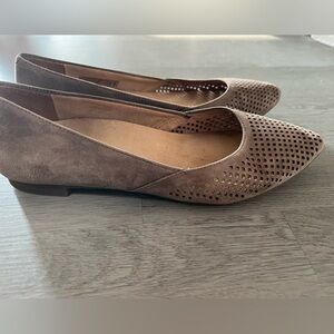 Vionic Brown Suede Flats